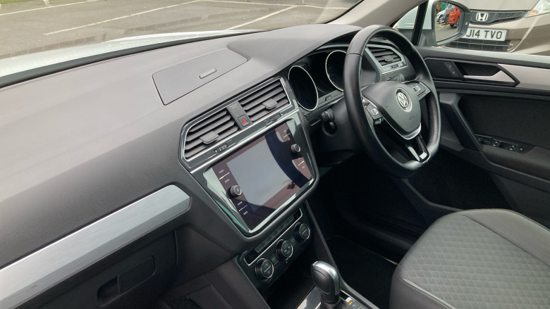 Volkswagen Tiguan 1.5 TSi EVO 150 Match 5dr DSG Petrol Estate